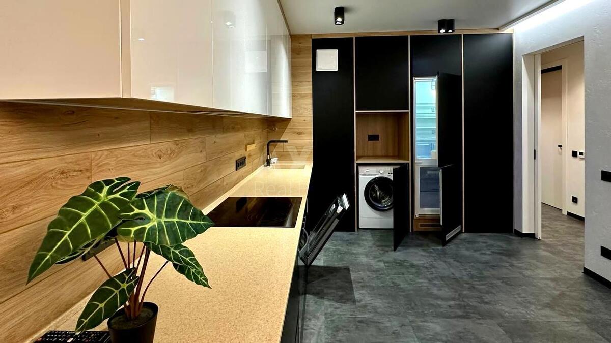 2k apartment vul. Lypkivs'kogo Vasylja Mytropolyta 16А61535