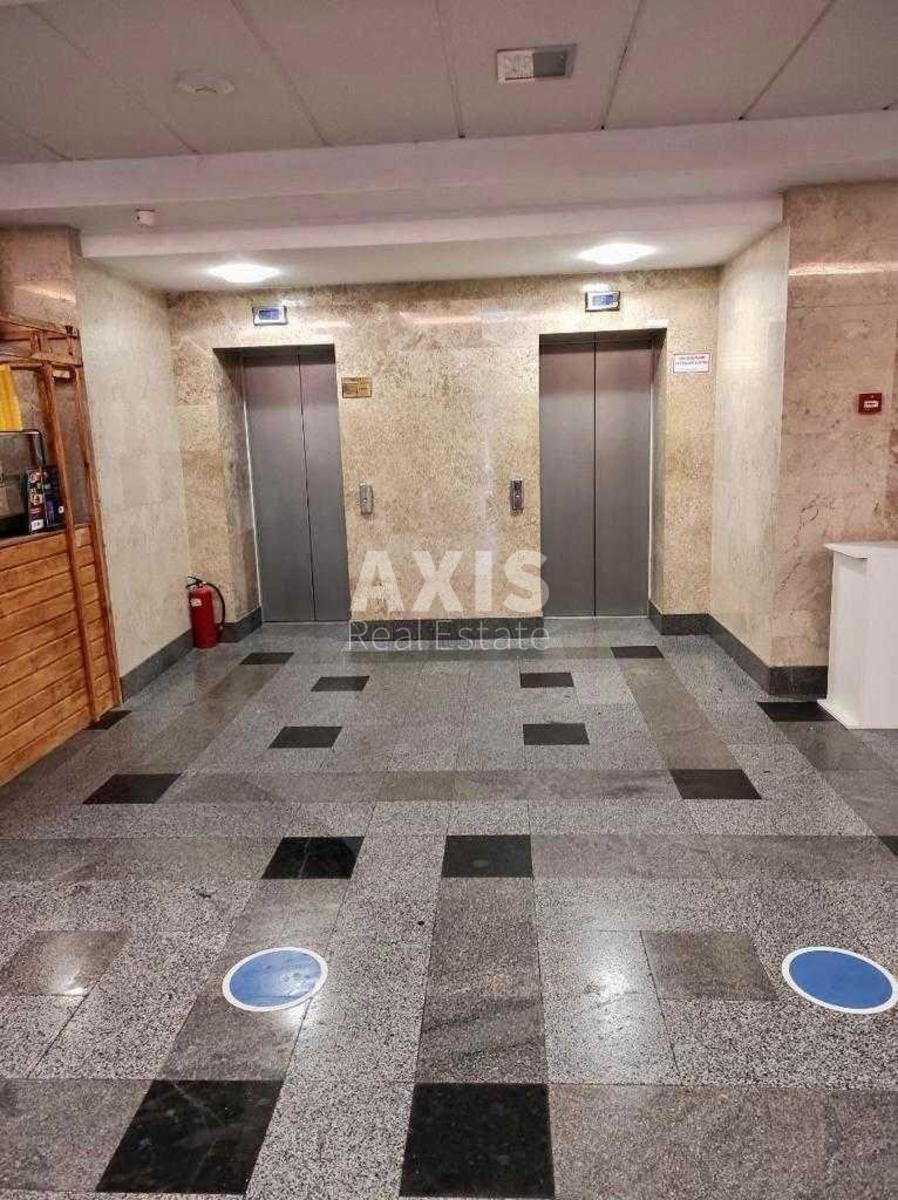 Office vul. L'vivs'ka 23, 3500m2441961