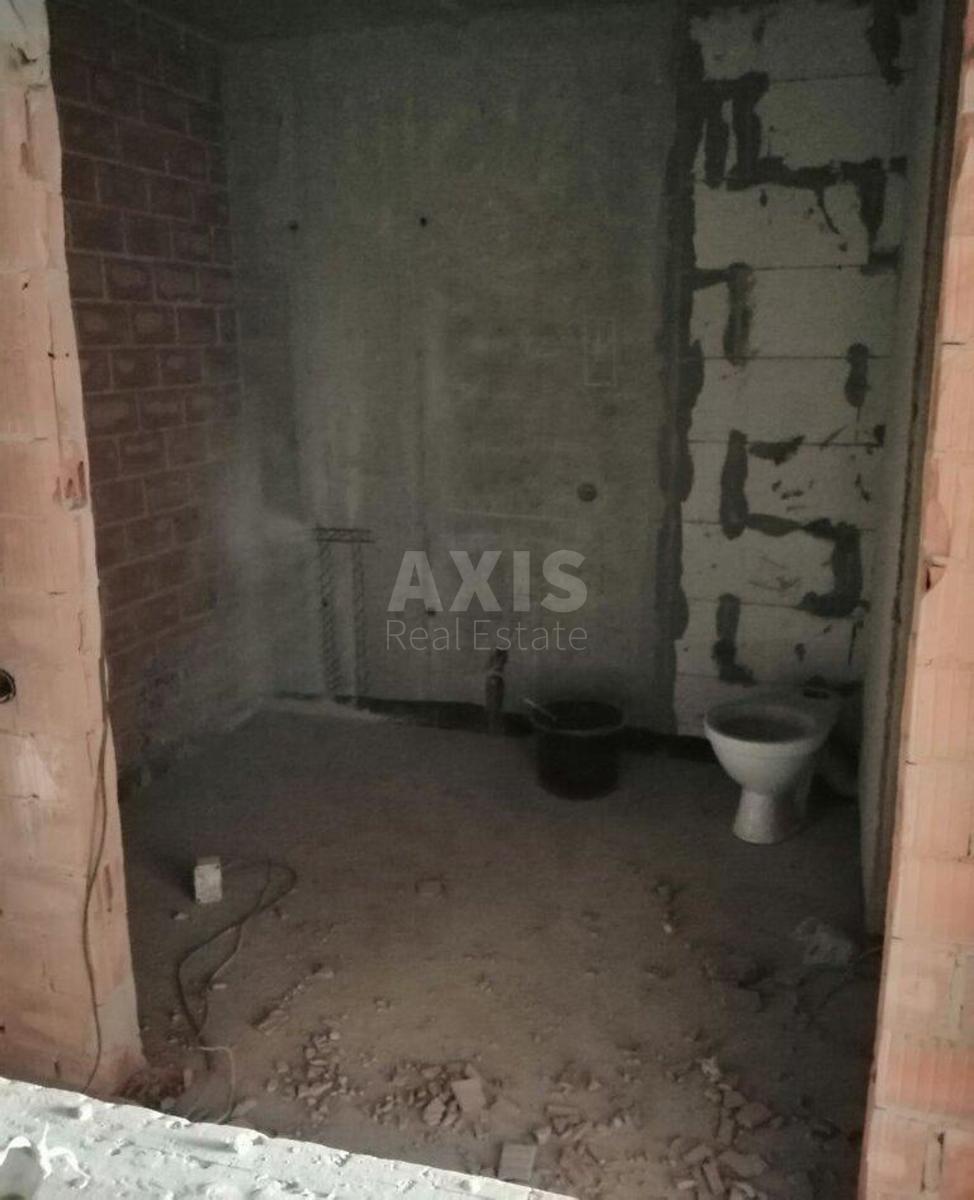 2k apartment vul. Revuc'kogo 40В3