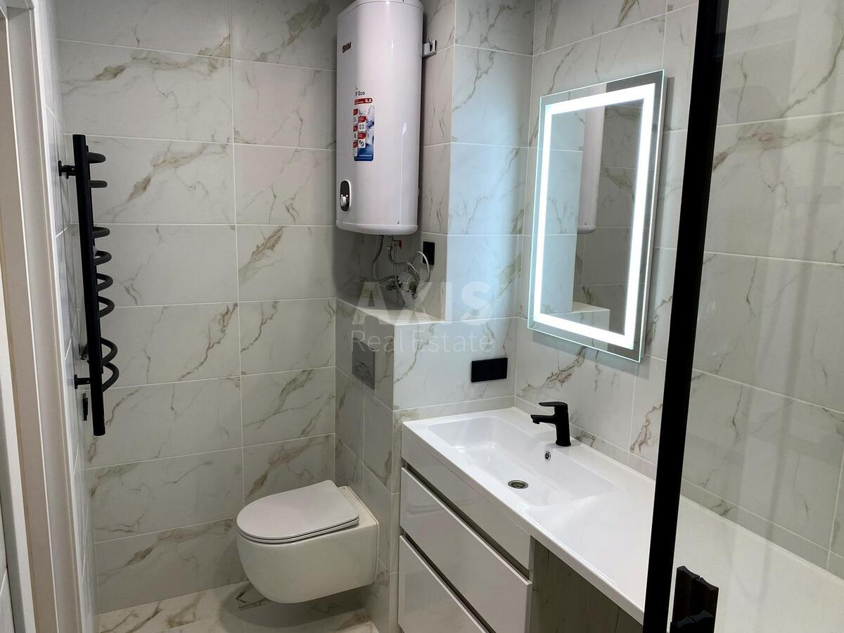 Office vul. Kyrylivs'ka 37А, 52m2614084