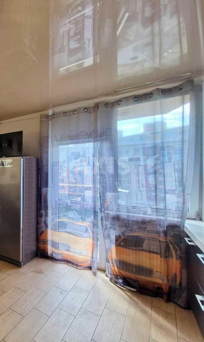 3k apartment vul. Yulia Zdanovska 71Д1