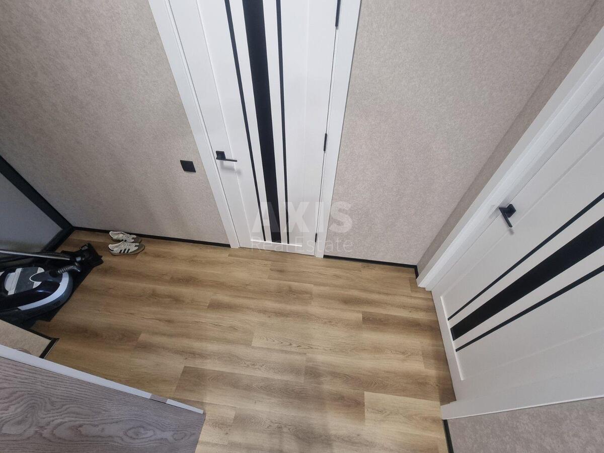 1k apartment vul. Prychal'na 10609917