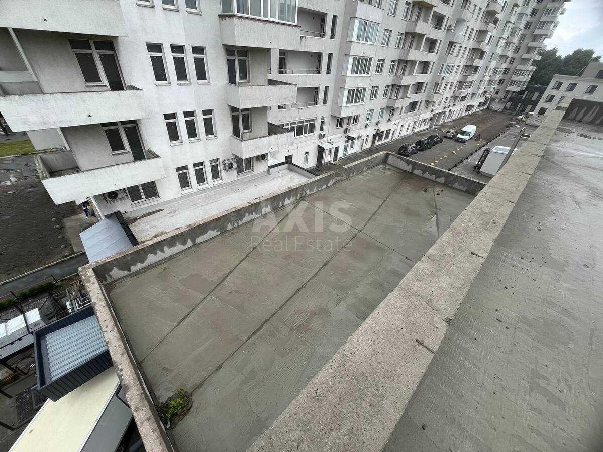 Service object vul. Danyla Shherbakivs'kogo 52, 1760m2566135