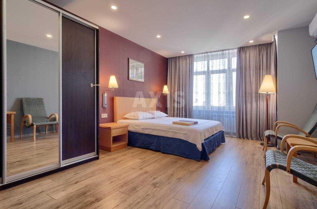 1k apartment vul. Lypkivs'kogo Vasylja Mytropolyta 37В0