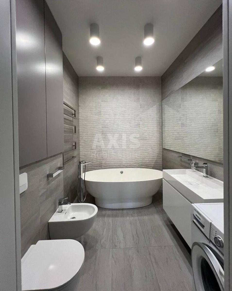 4k apartment vul. Dragomyrova Myhajla 2А7