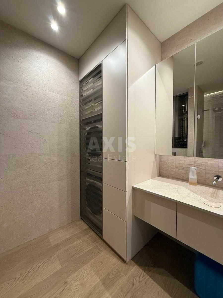 2k apartment vul. Dilova 1/28