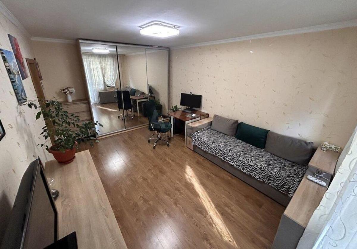 1k apartment vul. Bal'zaka Onore de 561