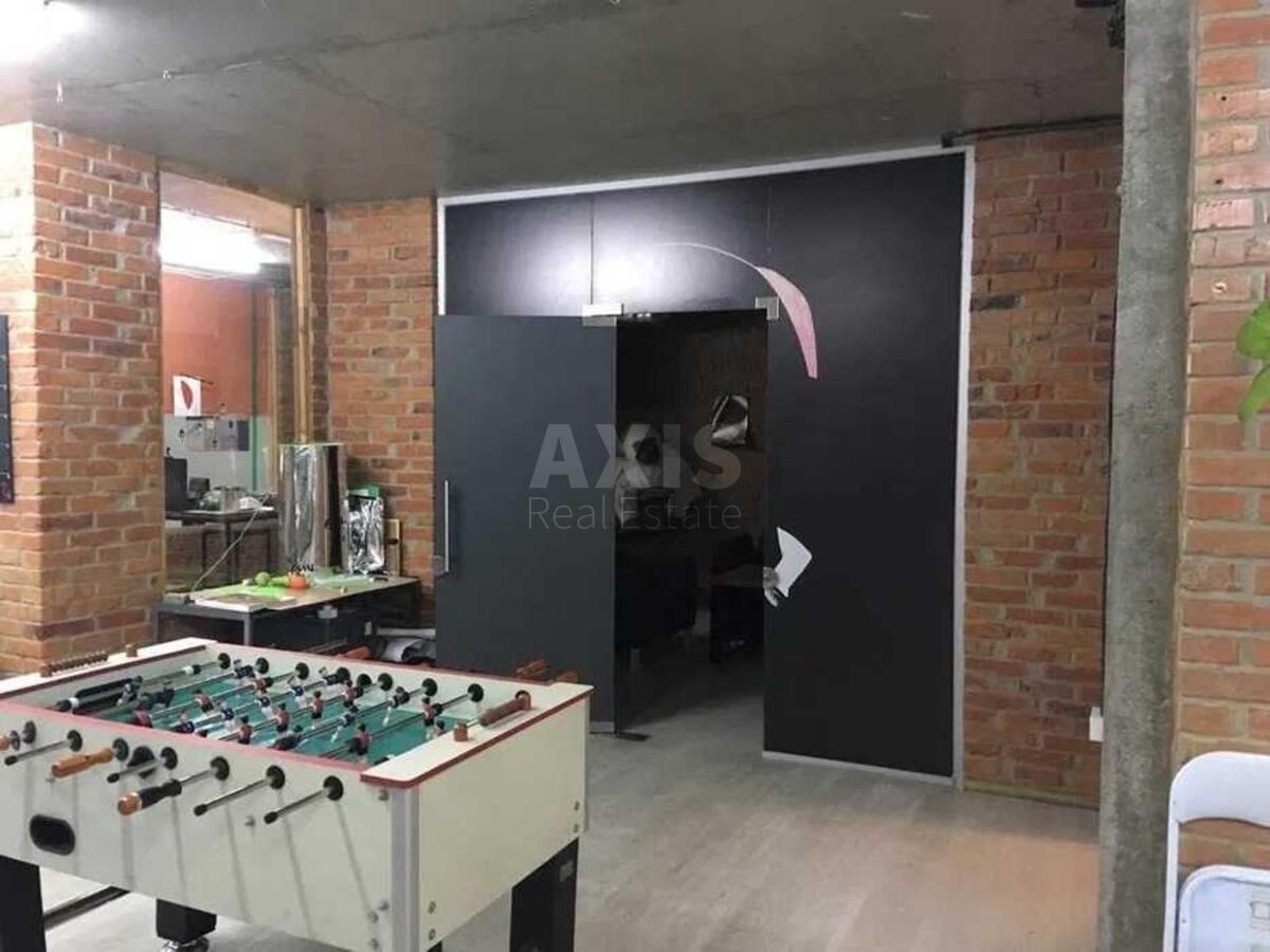 Office vul. Soljana 70, 198m24