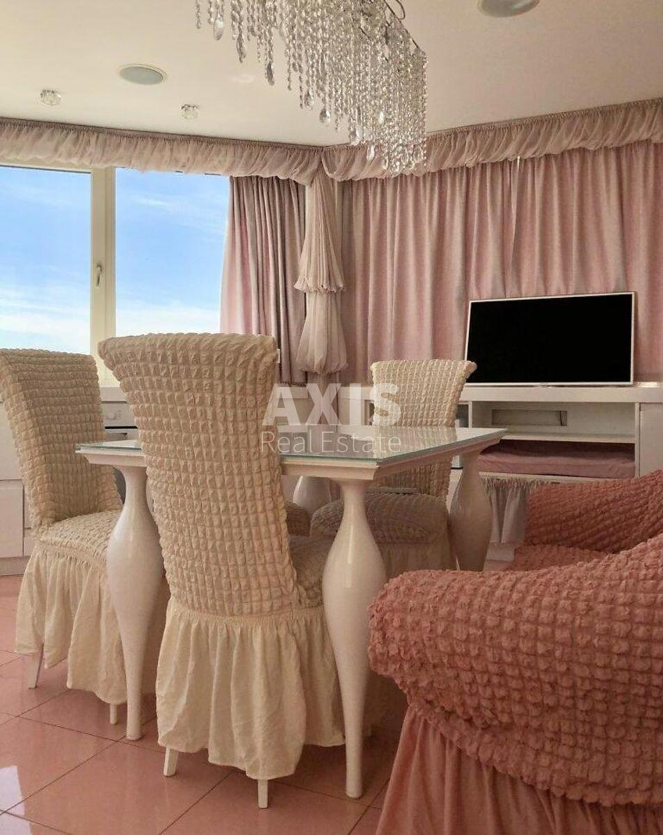 2k apartment vul. Vyshgorods'ka 45Ж