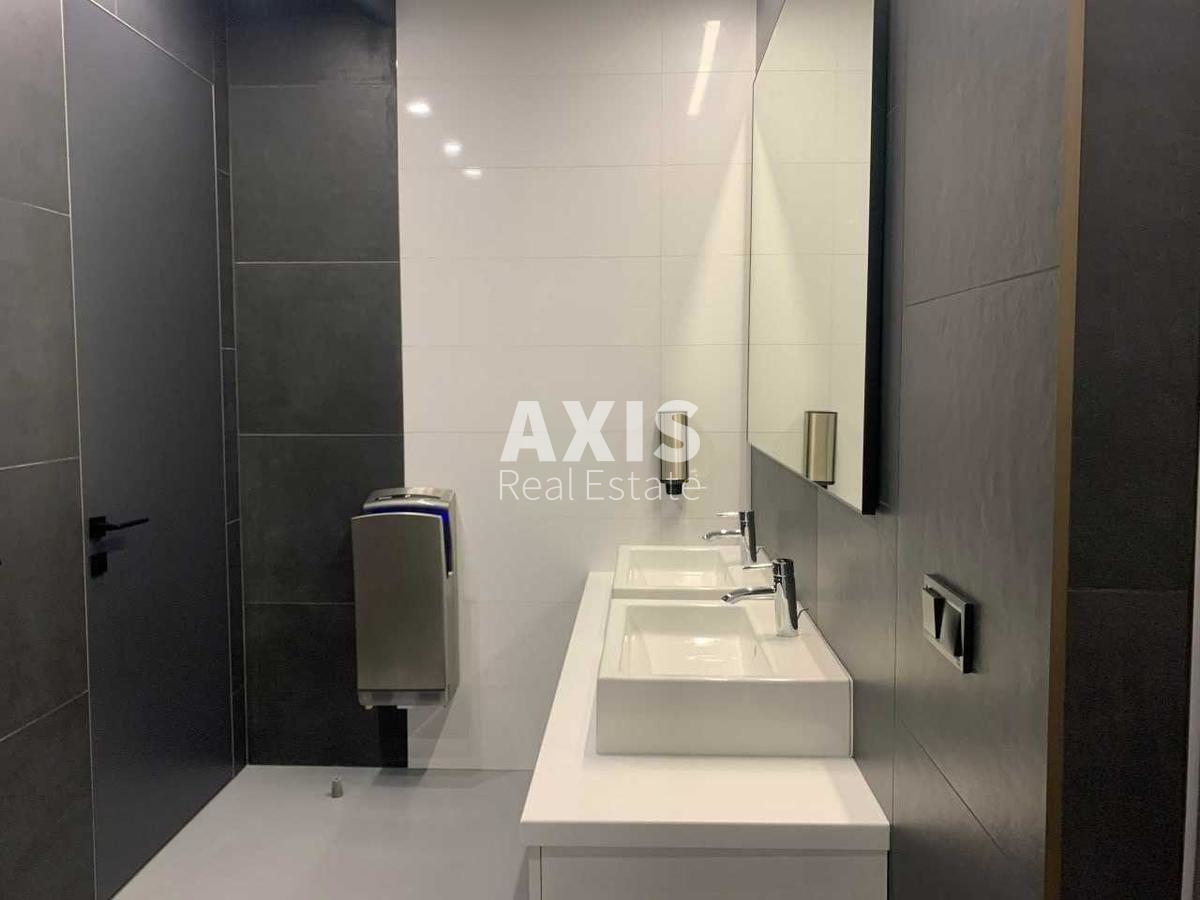 Office vul. Nyzhn'okljuchova 14, 503m2435608