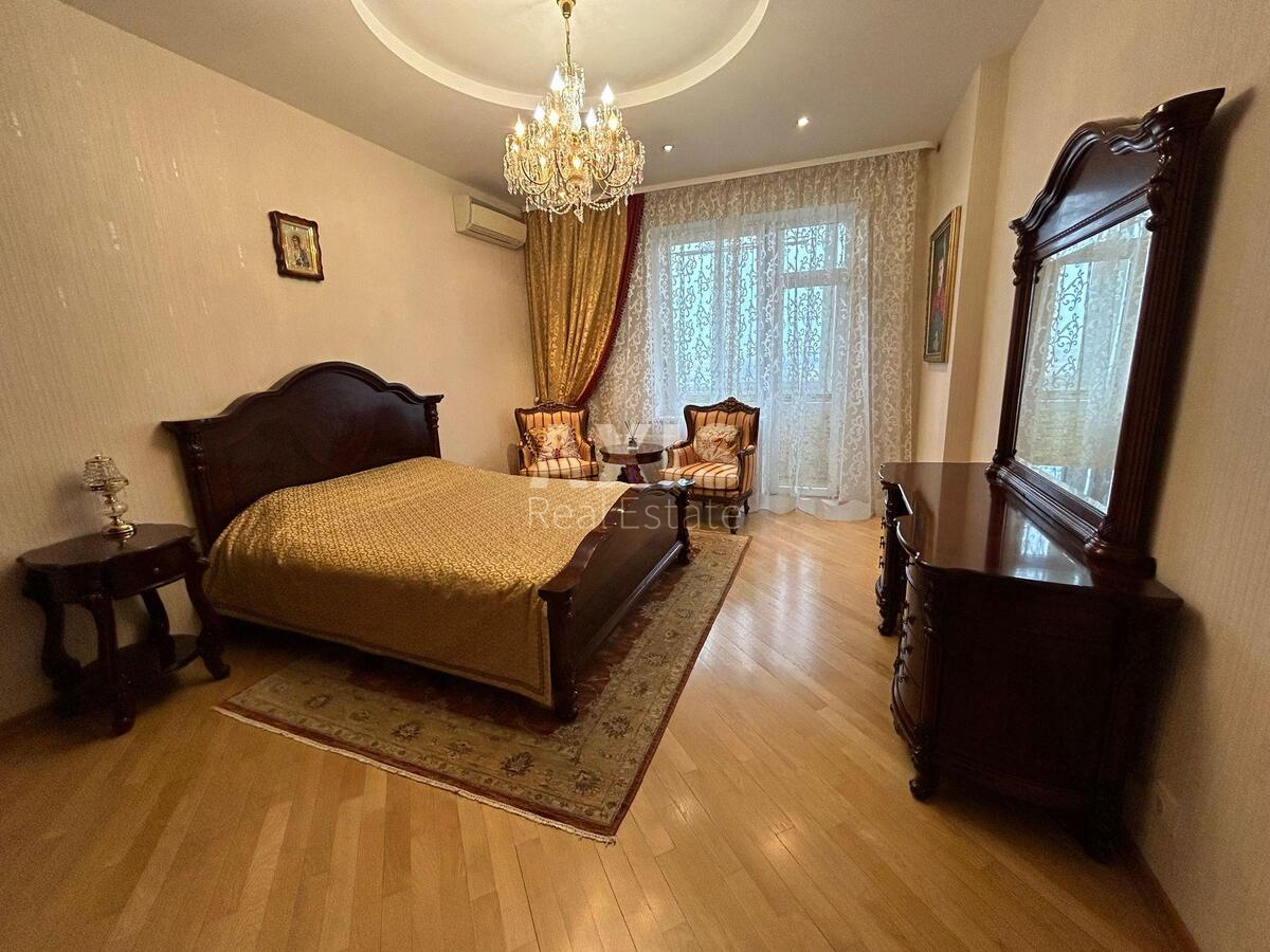 3k apartment vul. Moldavs'ka 26