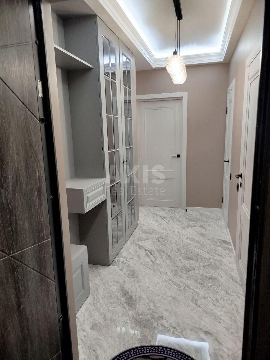 1к квартира ул. Братьев Чибинеевых 86221913