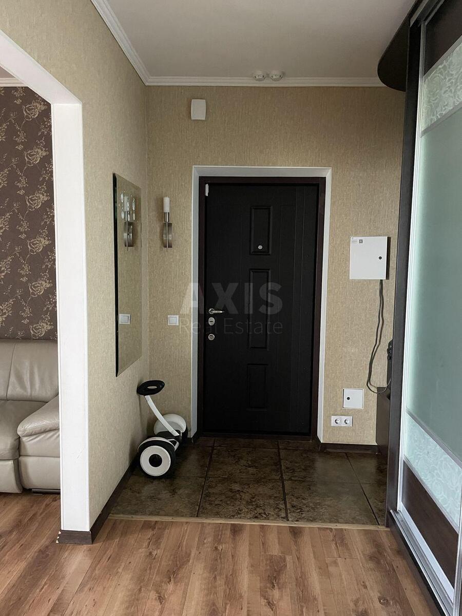 2k apartment vul. Sikors'kogo Igorja Aviakonstruktora 43