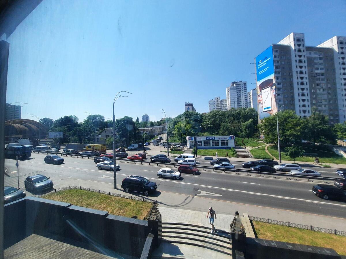 Office vul. Get'mana Vadyma 27, 400m2584957