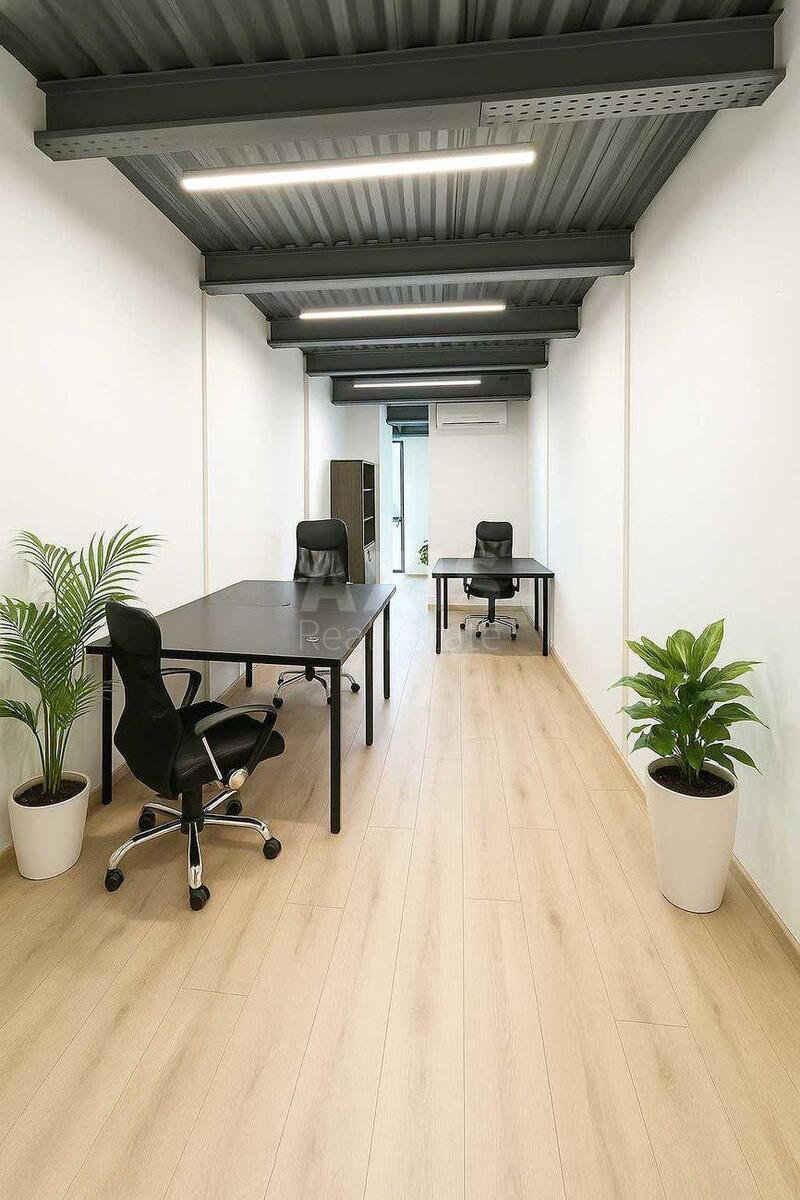 Office vul. Gusovs'kogo 11/11, 100m2