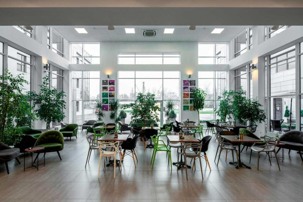 Office prov. Ohtyrs'kyj 7, 400m25861216