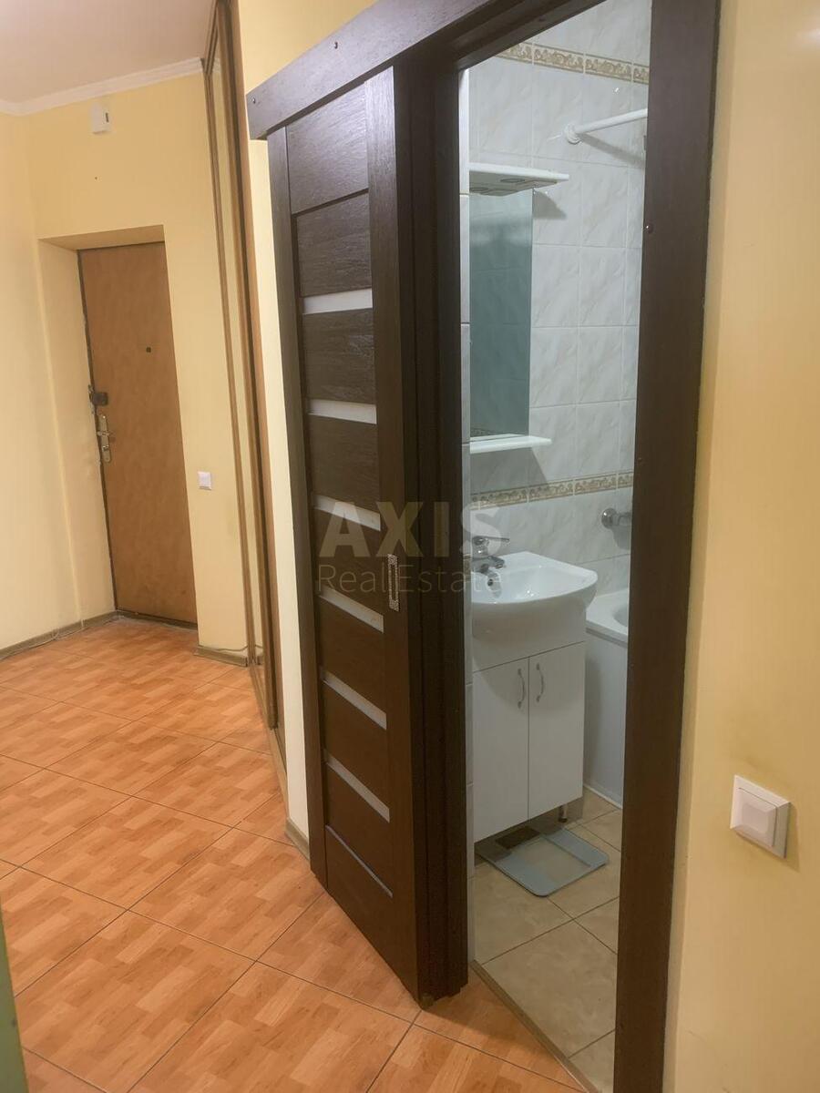 1к квартира пр-т Бажана Николая 1М6