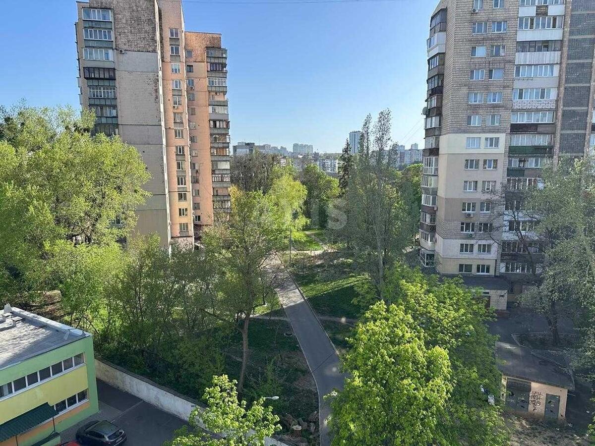 2k apartment vul. Fuchyka Juliusa 1313