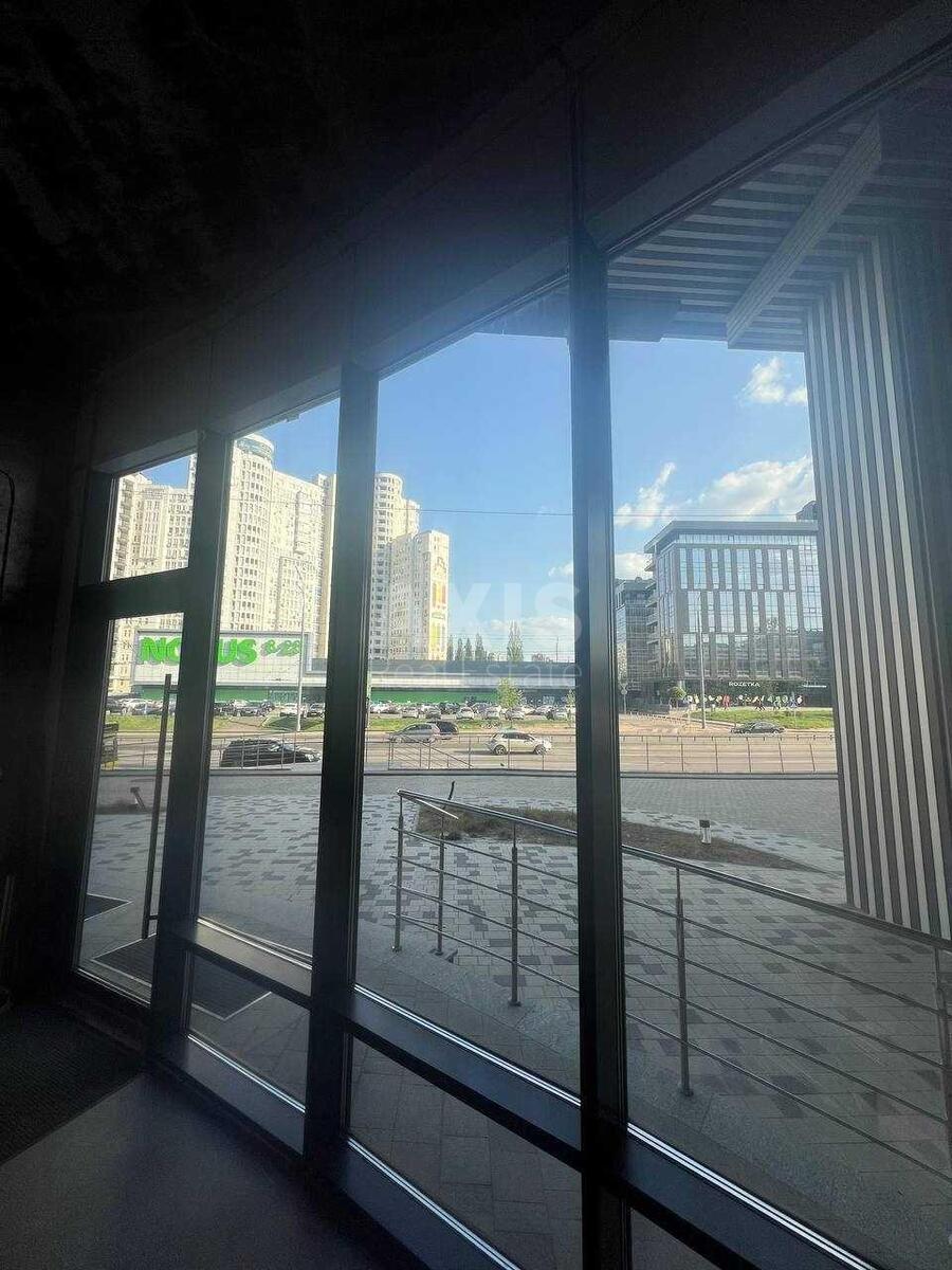 Объект сервиса бул. Дружбы Народов 13А, 145м2590234
