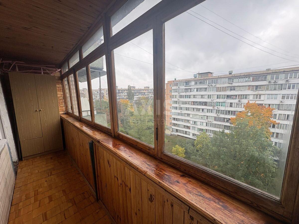 3k apartment vul. Bratyslavs'ka 42А633897