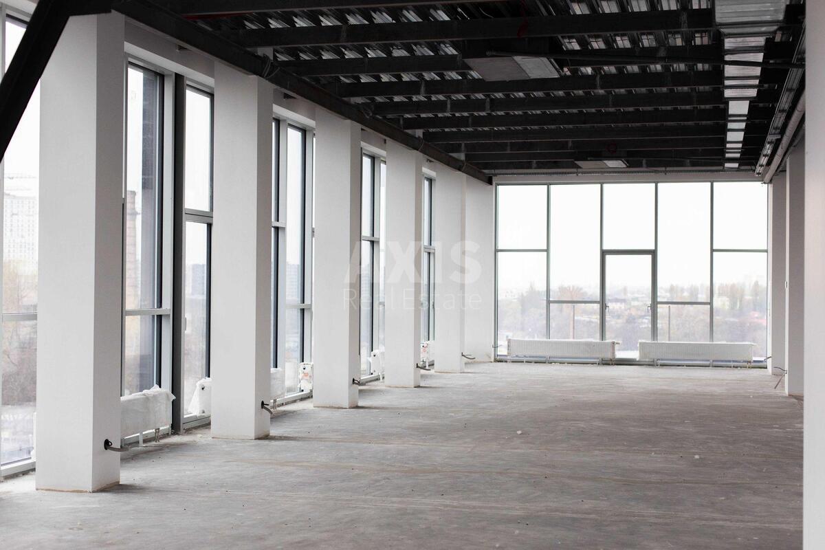 Office vul. Amurs'ka 6, 395m26