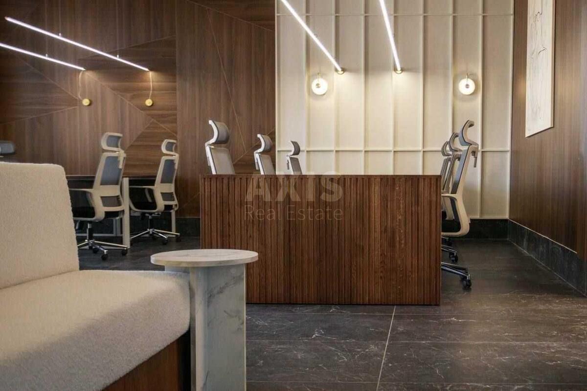 Office vul. Velyka Vasyl'kivs'ka 38, 100m22