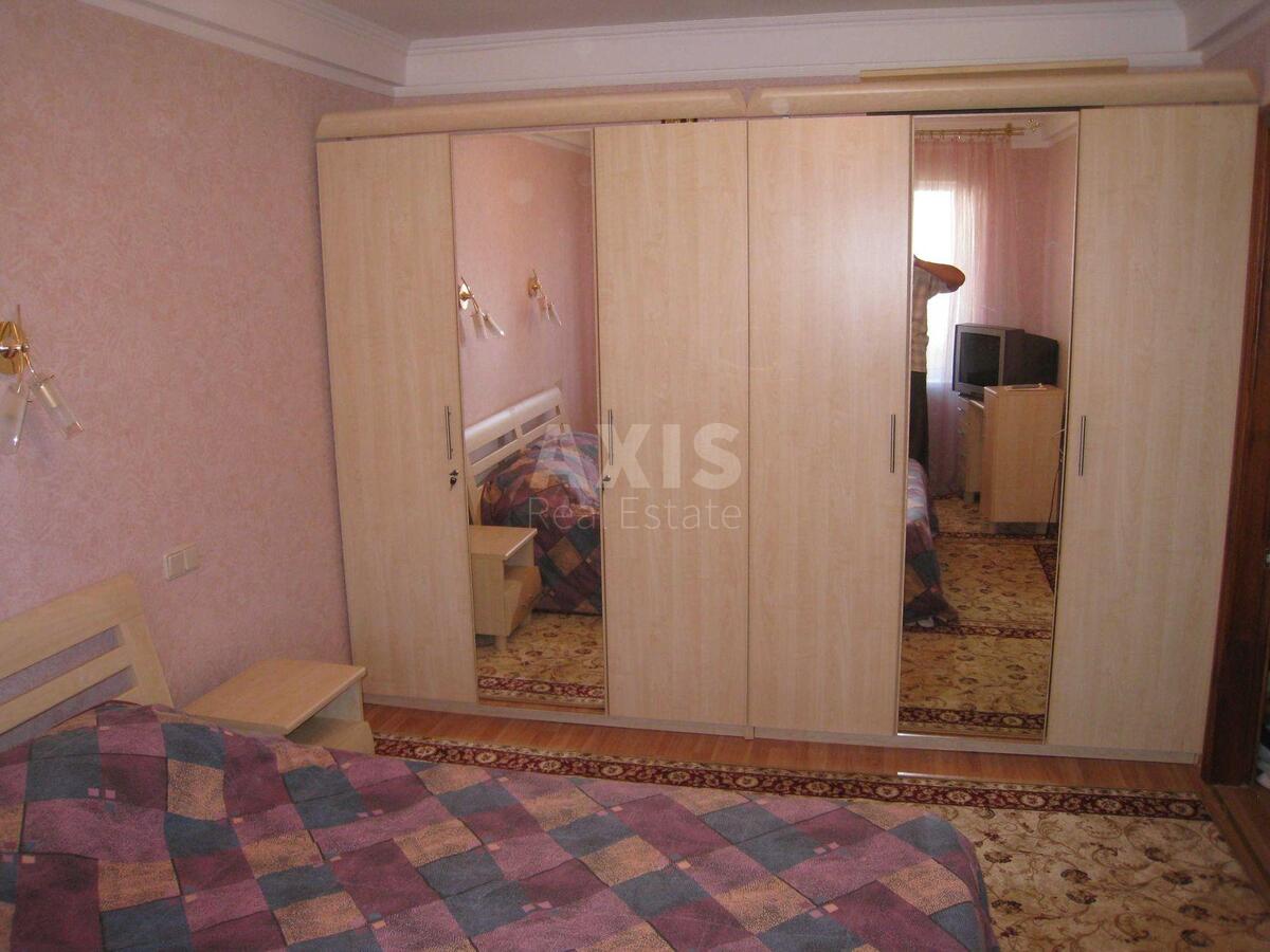3k apartment vul. Okipnoi' Rai'sy 75