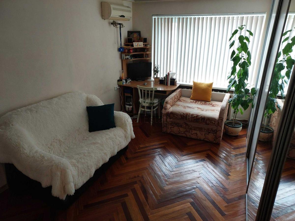 2k apartment vul. Kybal'chycha Mykoly 2