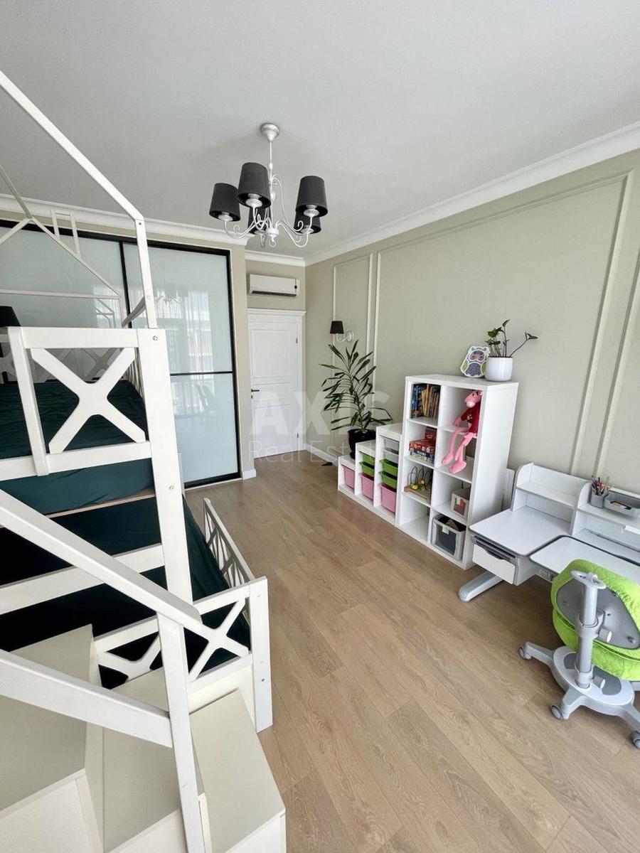 2k apartment vul. Yulia Zdanovska 731