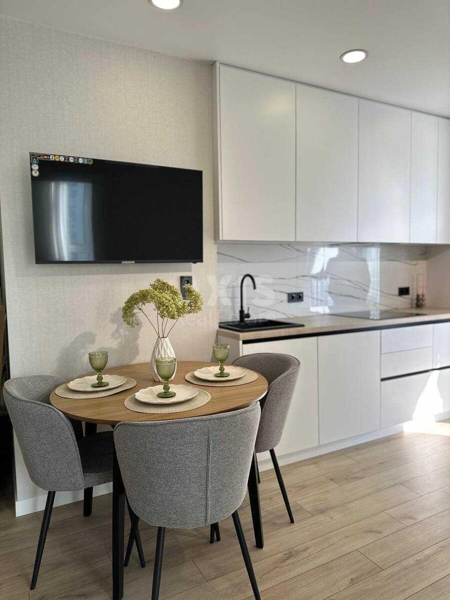 2k apartment vul. Virmens'ka 8/1270