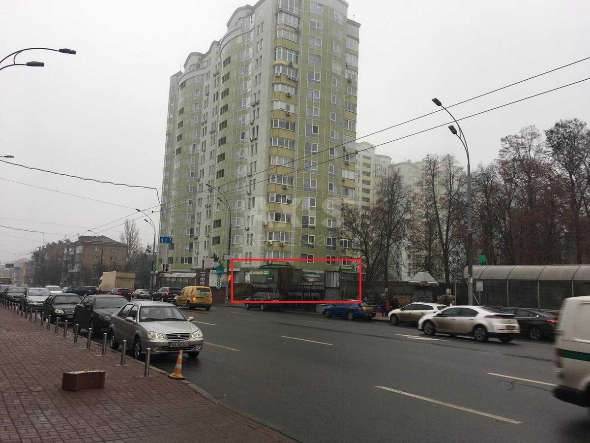 Trade object prov. Kolomyjs'kyj 17/31А, 143m2571167
