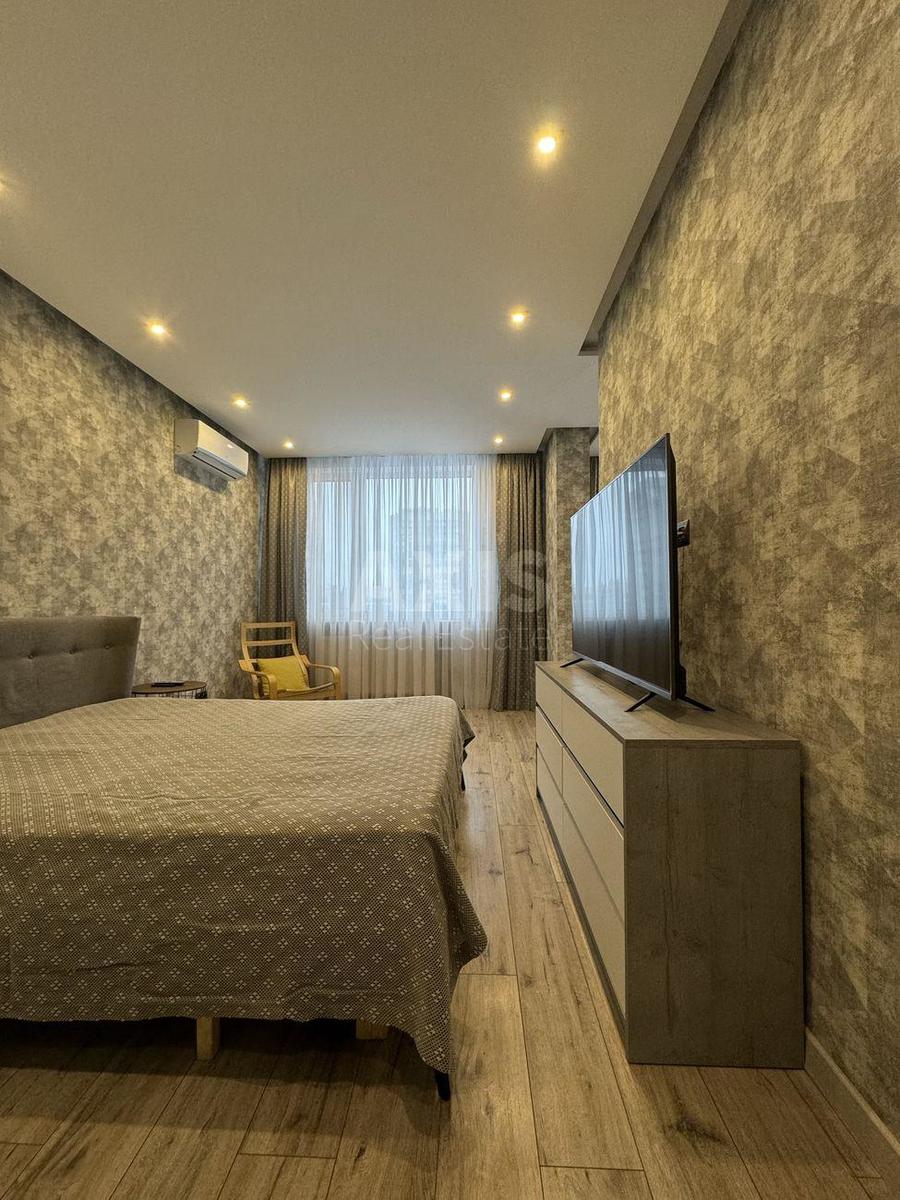 1k apartment pr-t Pravdy 15