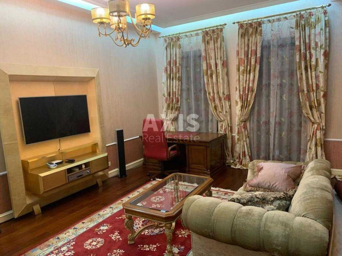 4k apartment vul. Gorodec'kogo Arhitektora 128