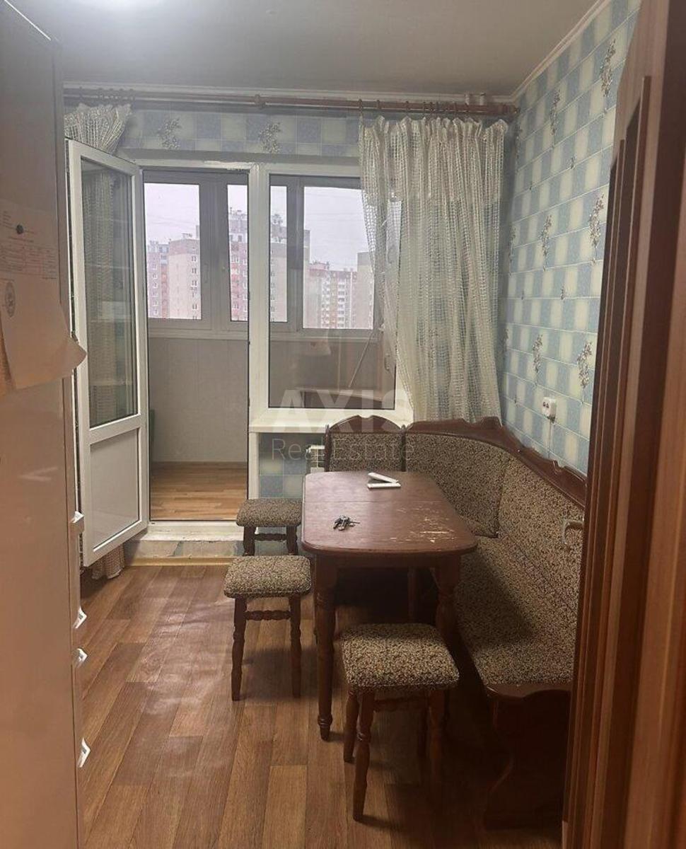 1k apartment vul. Urlivs'ka 23