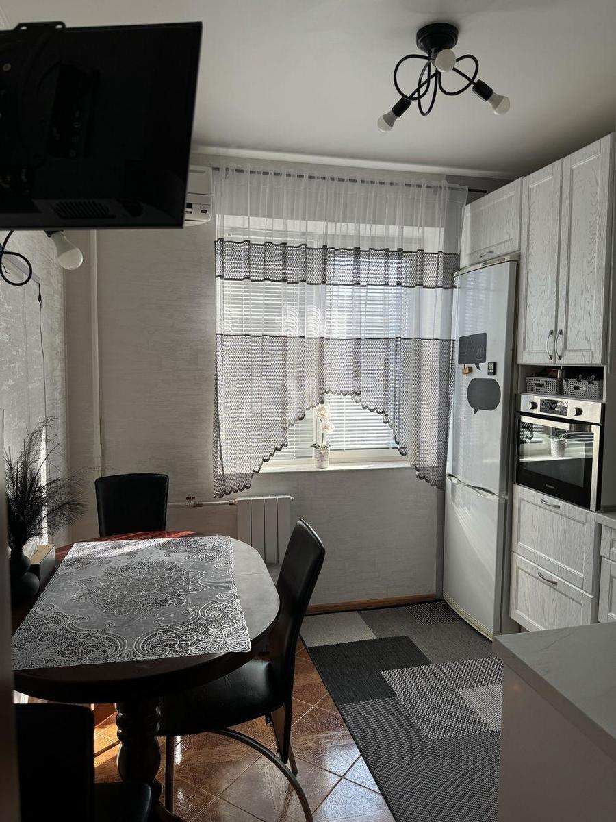 2k apartment vul. Lucenka Dmytra 50