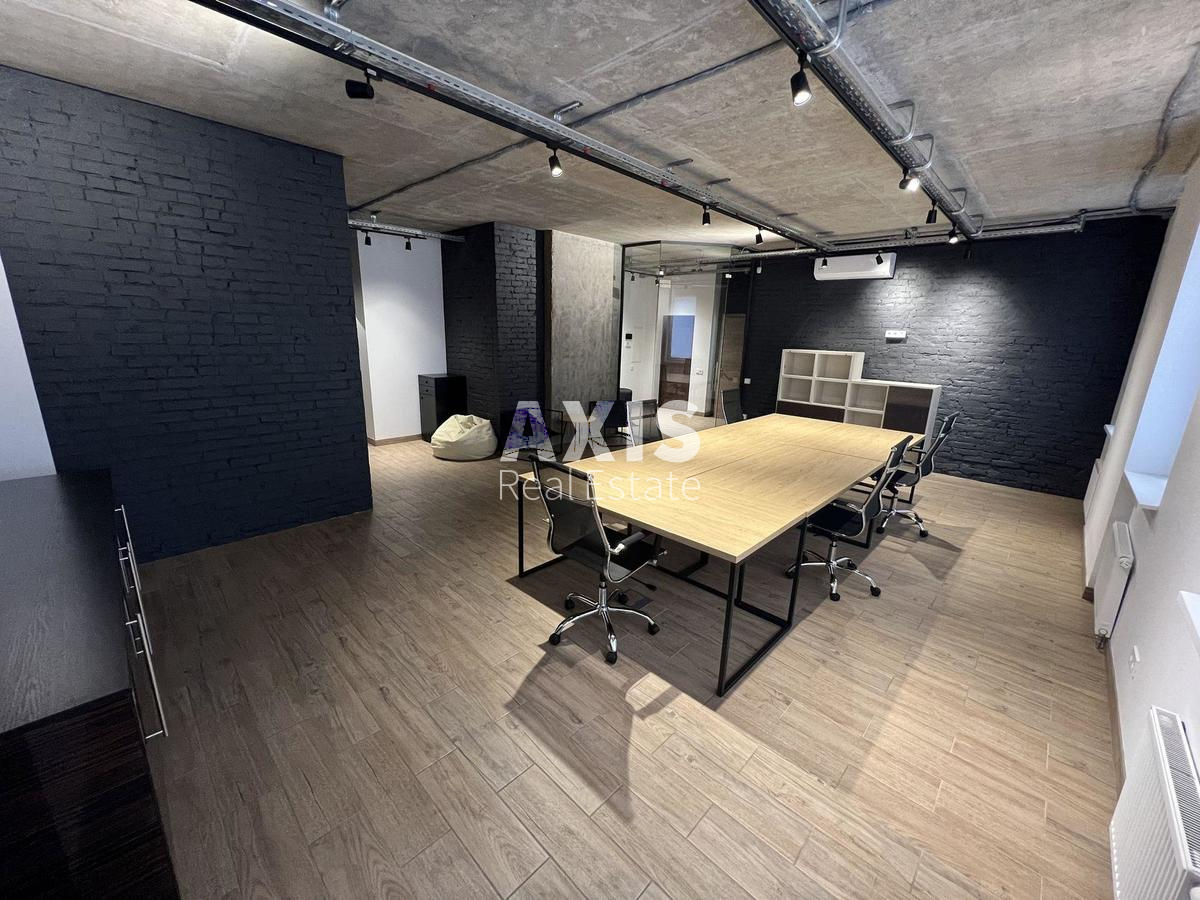 Office vul. Vasylya Tyutyunnyka , 102m2463166