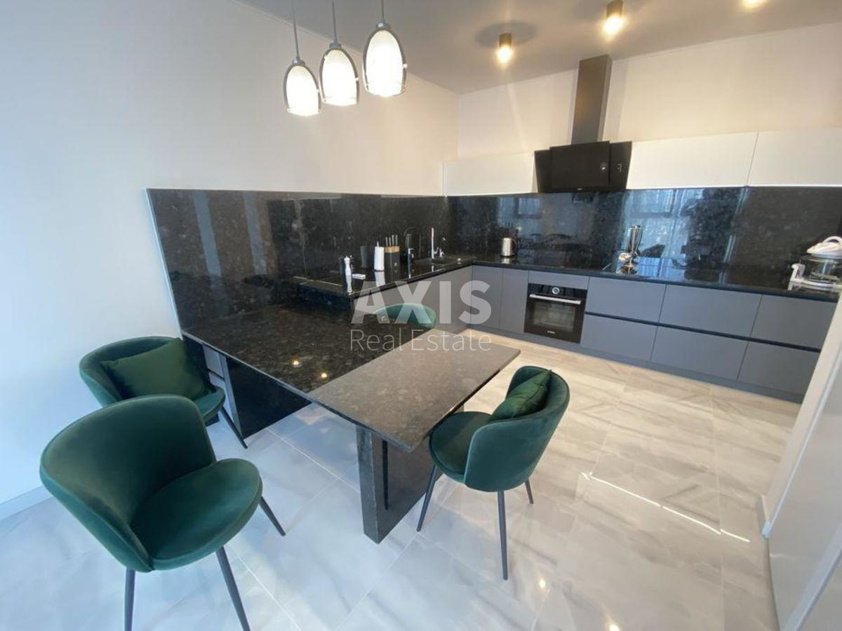 3k apartment vul. Jevgena Konoval'cja 26А