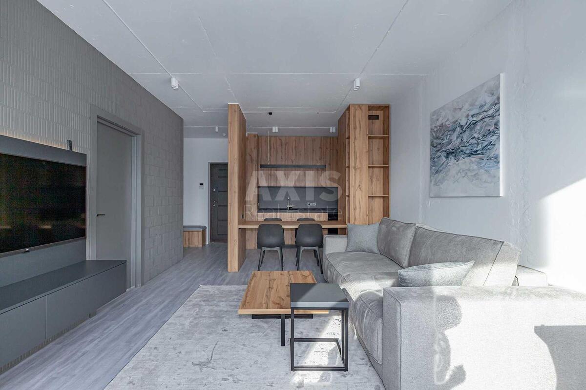 2k apartment vul. Osokors'ka 2А4