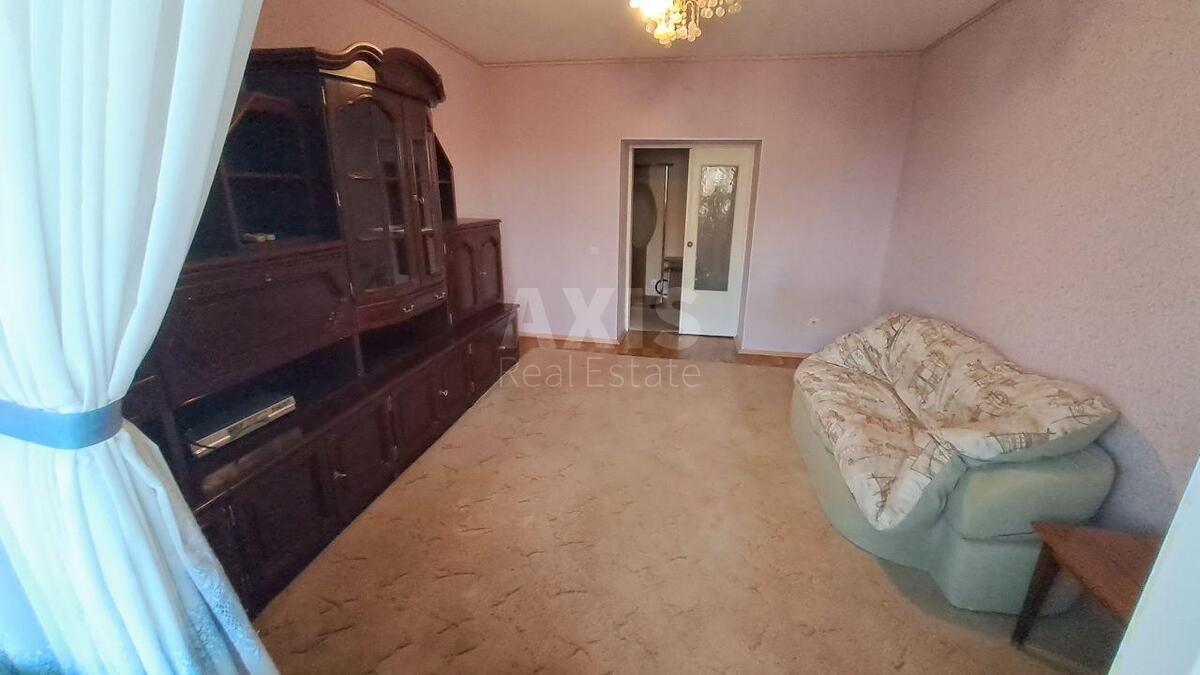 2к квартира ул. Алматинская 39А621111