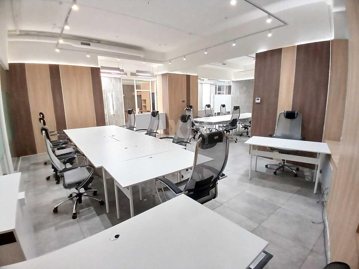 Office vul. Sichovyh Stril'civ 44А, 250m2622851