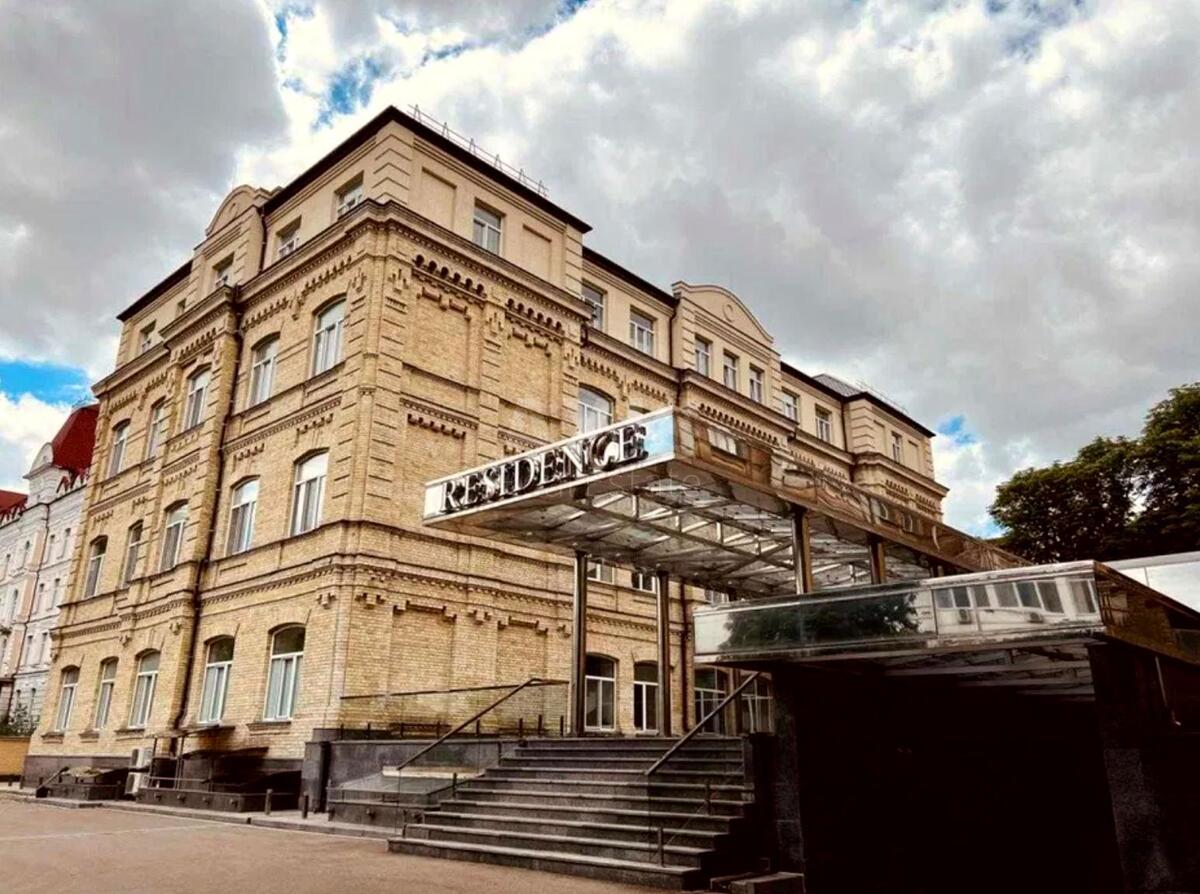 Office vul. Dovnar-Zapol's'kogo 7А, 512m263646