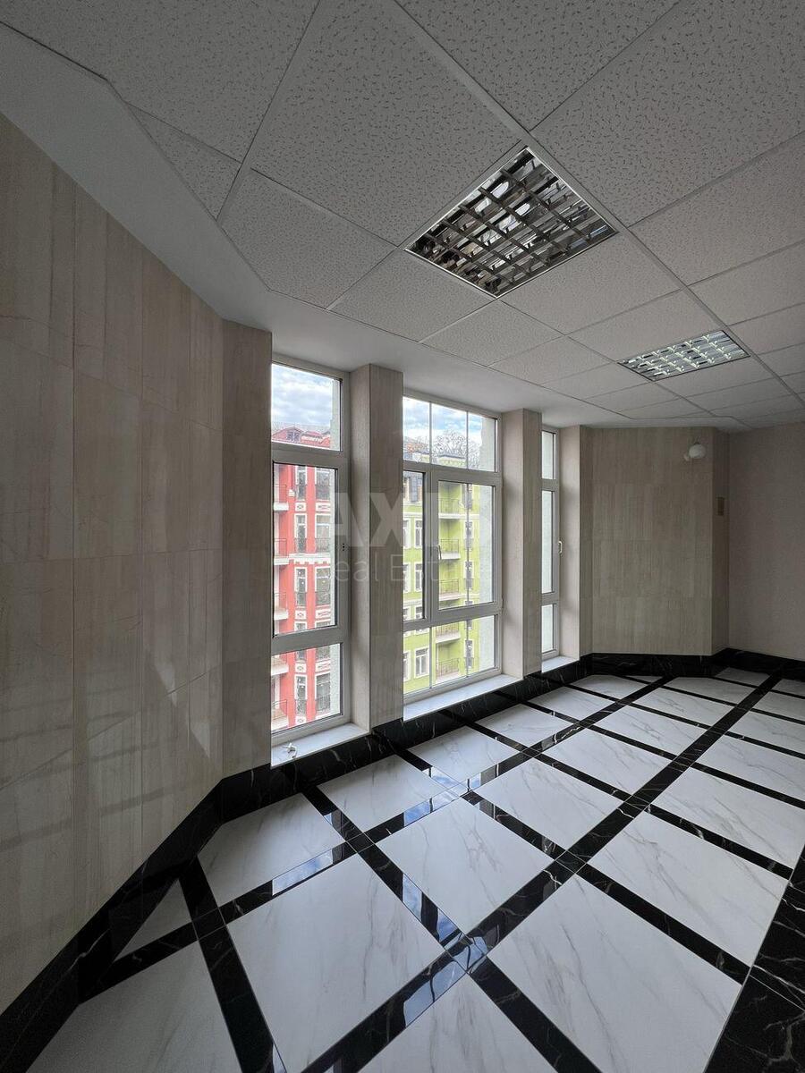 4к квартира ул. Дегтярная 126