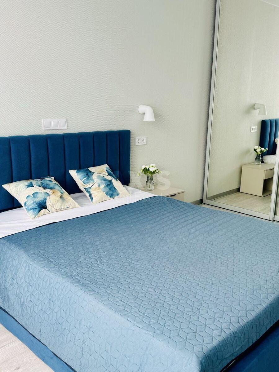 2k apartment vul. Sverstjuka Jevgena 4594986