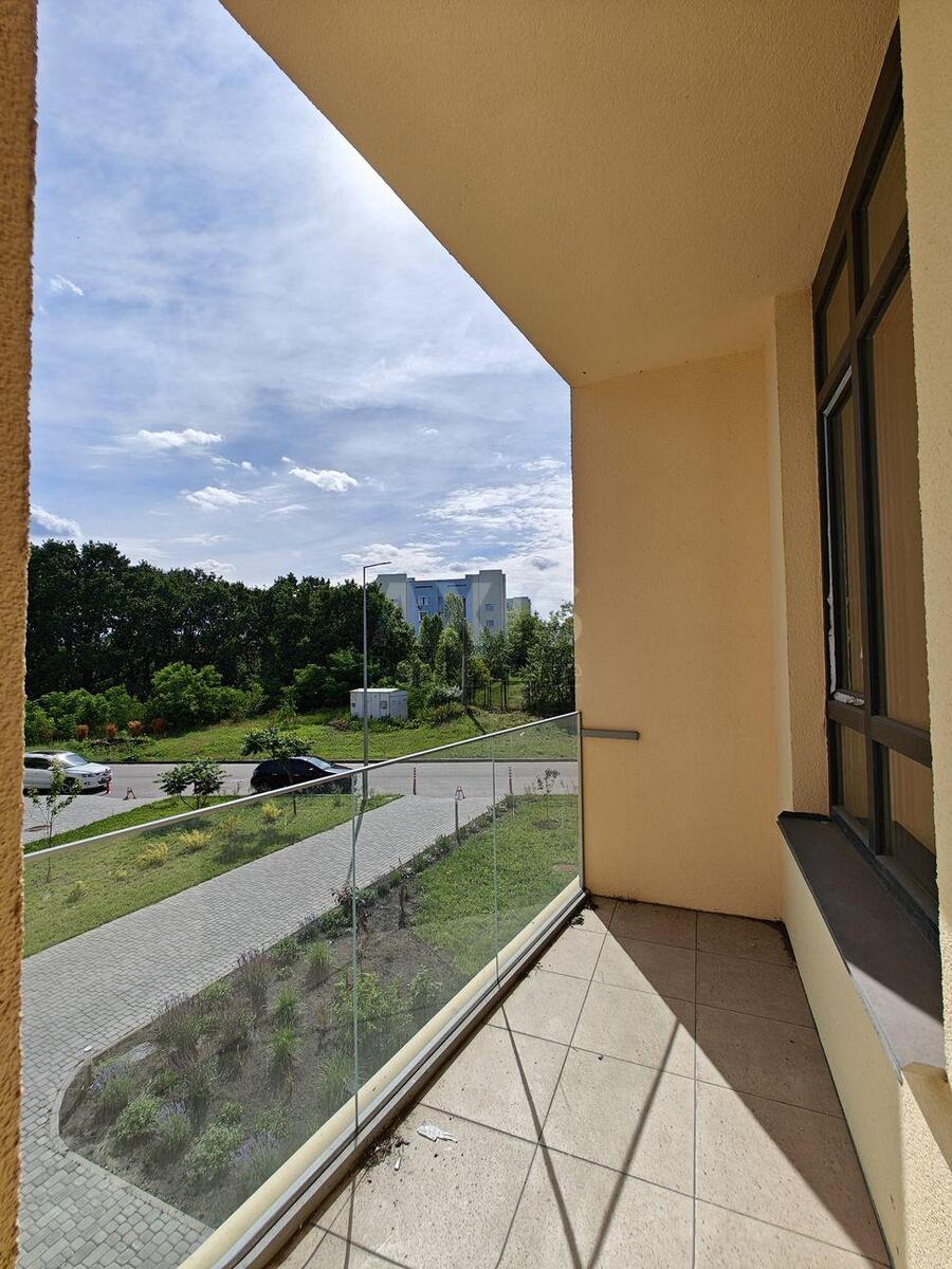 1k apartment vul. Bogatyrs'ka 326