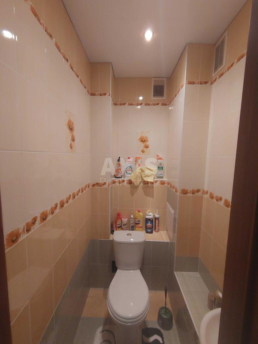 2k apartment vul. Myloslavs'ka 125