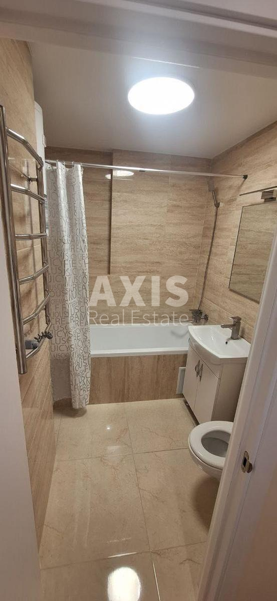 1k apartment vul. Bulahovs'kogo Akademika 24