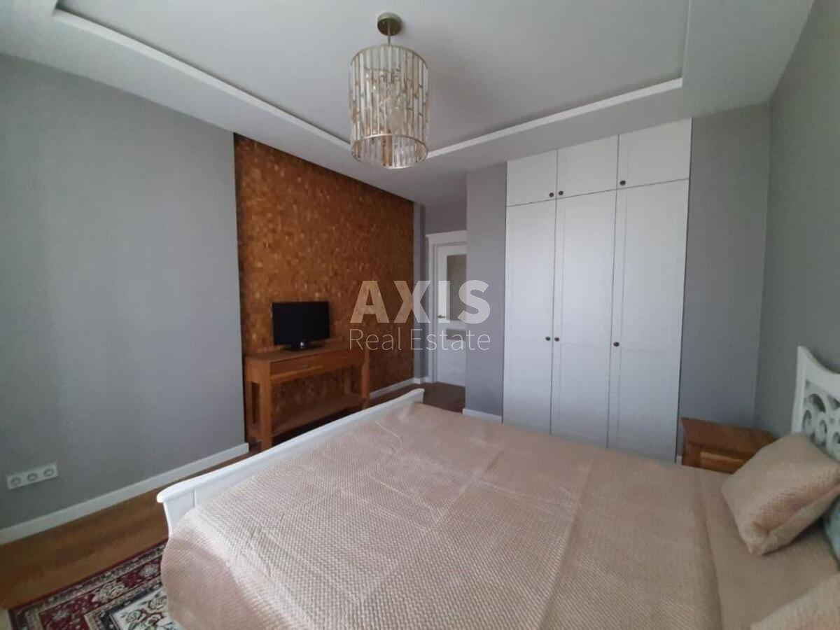 3к квартира ул. Вышгородская 450