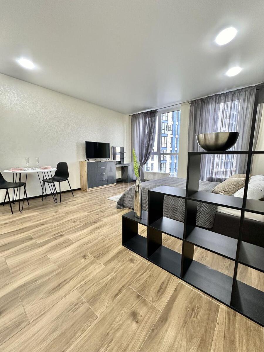 1k apartment vul. Zarichna 1
