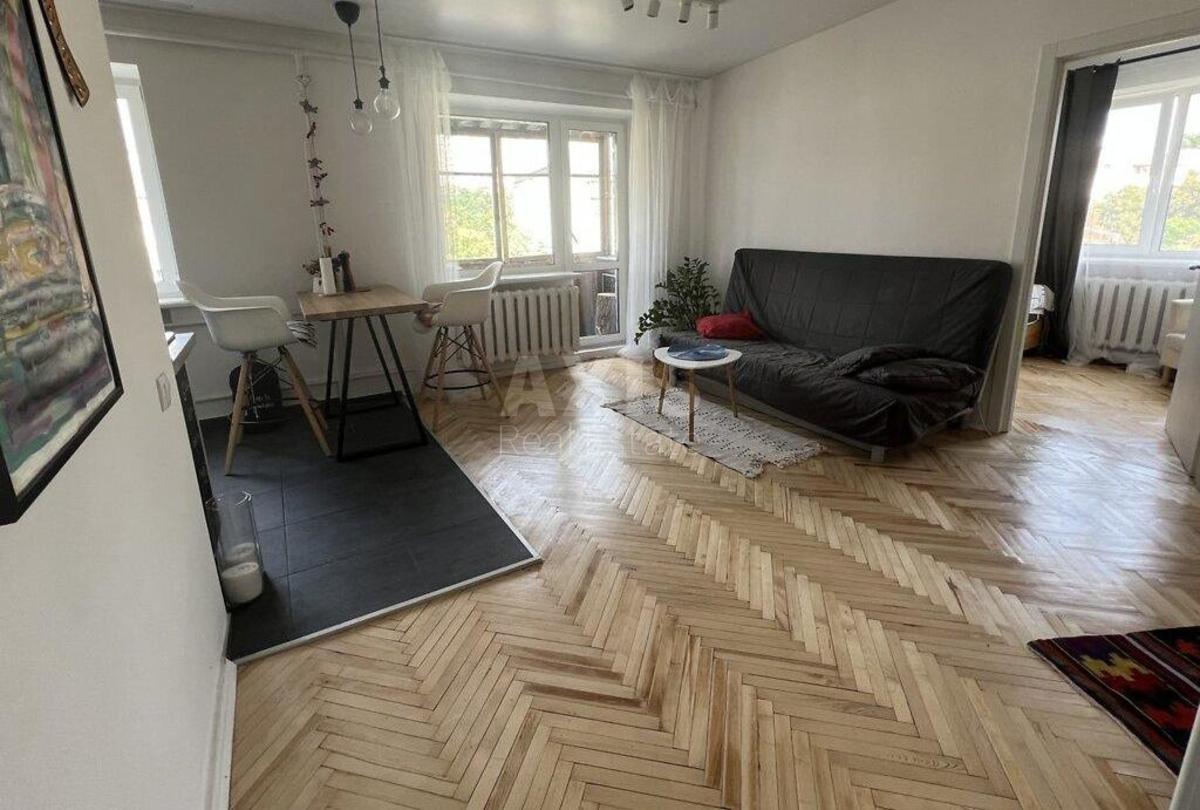 2k apartment vul. Kravchuka Myhajla 230