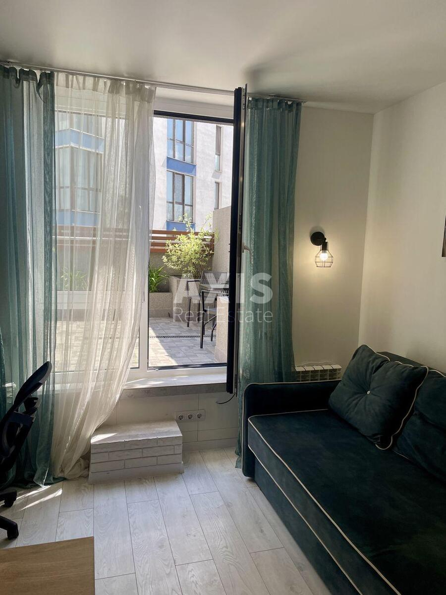 1k apartment vul. Central'na 193